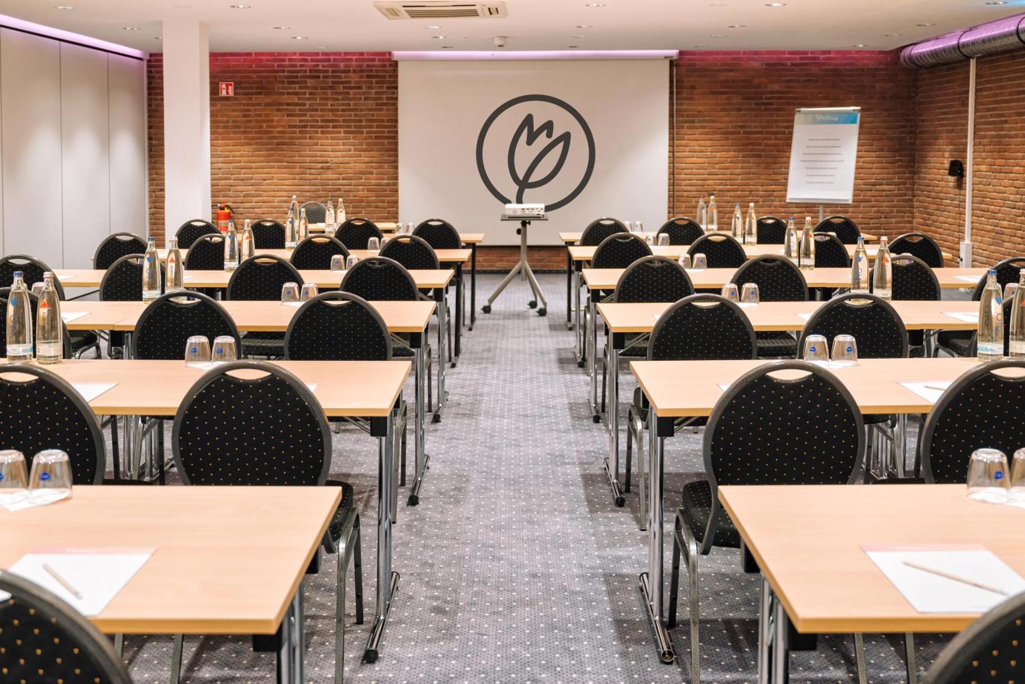Tulip Inn Ludwigshafen City Экстерьер фото